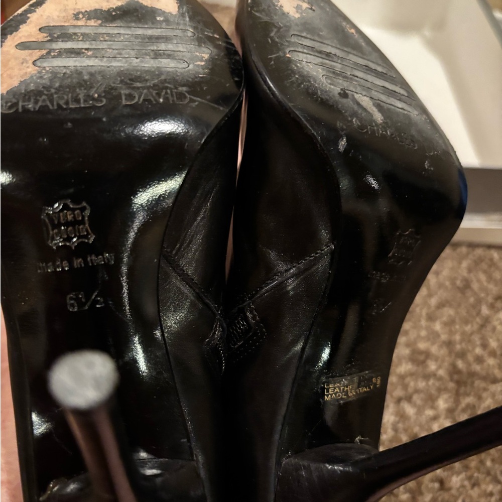 Charles David Black Heeled Boots-Italian leather - Picture 6 of 7